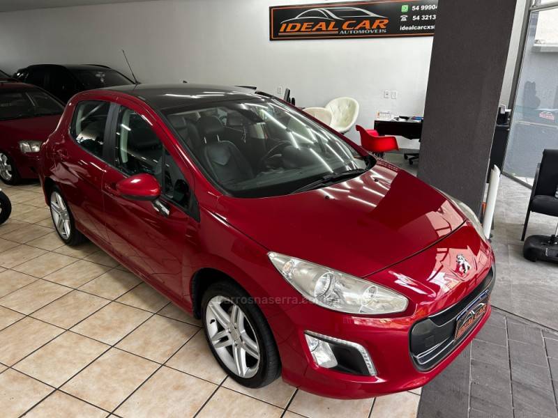 PEUGEOT - 308 - 2013/2014 - Vermelha - R$ 43.900,00