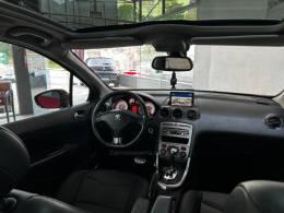 PEUGEOT - 308 - 2013/2014 - Vermelha - R$ 43.900,00
