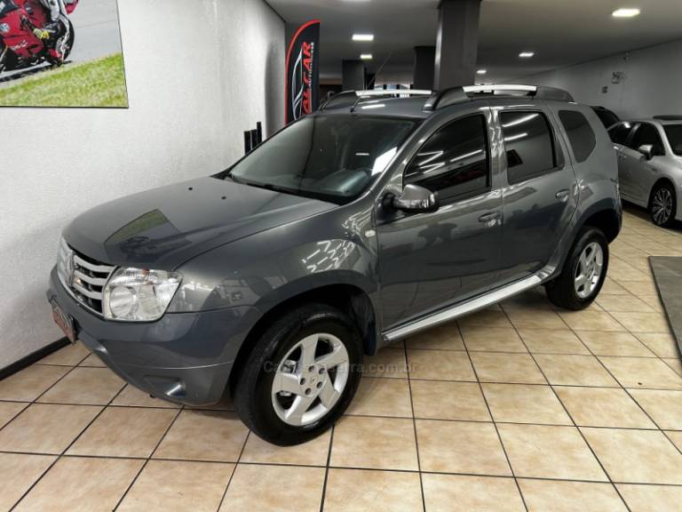 RENAULT - DUSTER - 2012/2012 - Cinza - R$ 48.900,00