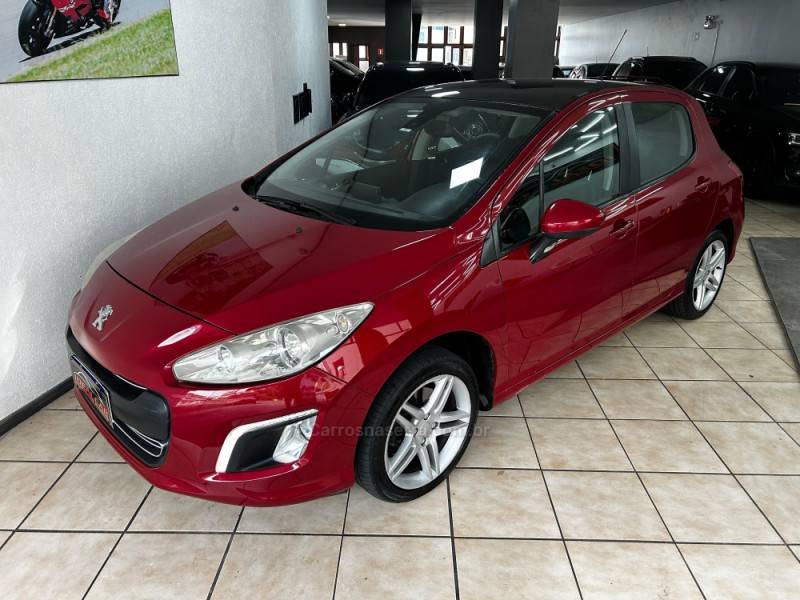 PEUGEOT - 308 - 2013/2014 - Vermelha - R$ 43.900,00